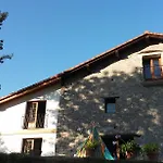 Erlete Goikoa -estamos En El Camino De Santiago -we Are On The Camino De Santiago- Senderismo-rutas Y Bicicleta Séjour à la campagne