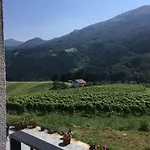 Erlete Goikoa -estamos En El Camino De Santiago -we Are On The Camino De Santiago- Senderismo-rutas Y Bicicleta Séjour à la campagne Deba