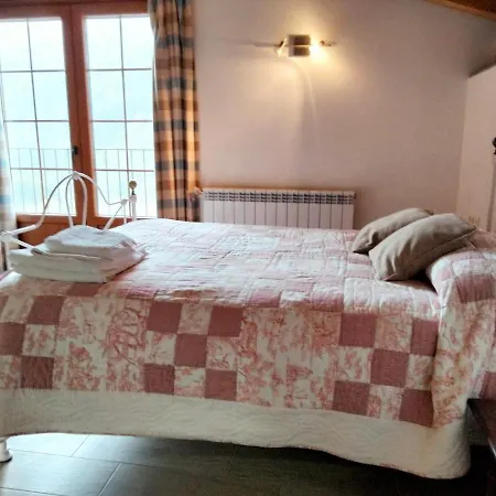 Erlete Goikoa -estamos En El Camino De Santiago -we Are On The Camino De Santiago Casa de Campo Deba