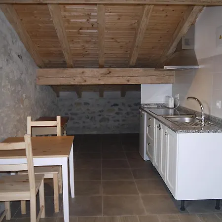 Erlete Goikoa -estamos En El Camino De Santiago -we Are On The Camino De Santiago