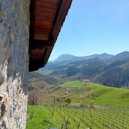 Landsted Erlete Goikoa -estamos En El Camino De Santiago -we Are On The Camino De Santiago