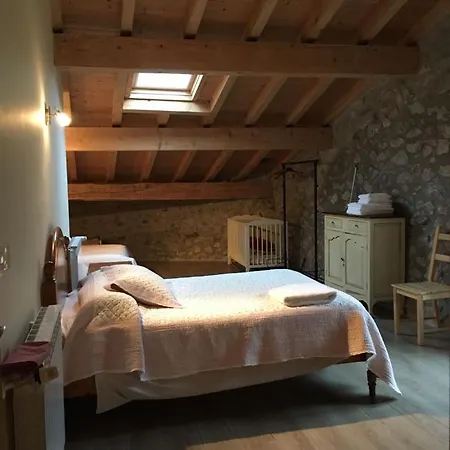 Landsted Erlete Goikoa -estamos En El Camino De Santiago -we Are On The Camino De Santiago